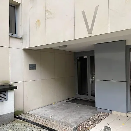 Oxygen Charming Varšava