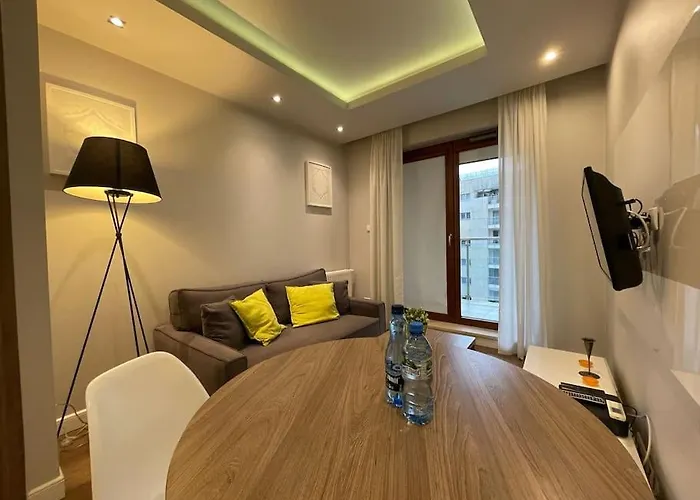 Oxygen Charming Varsó